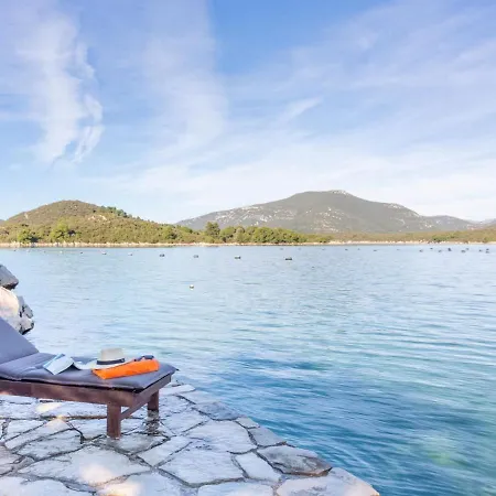 Waterfront Oasis-1 By Interhome マリ・ストン