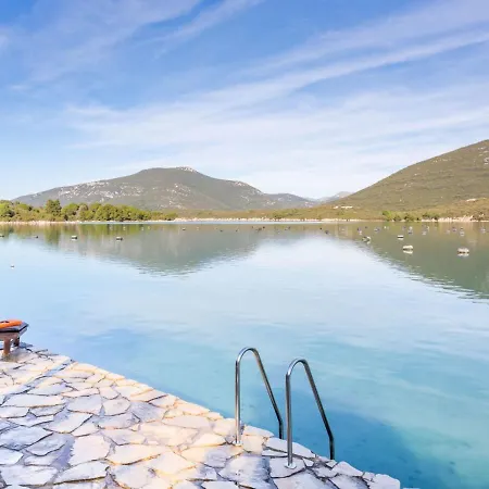 アパート Waterfront Oasis-1 By Interhome *