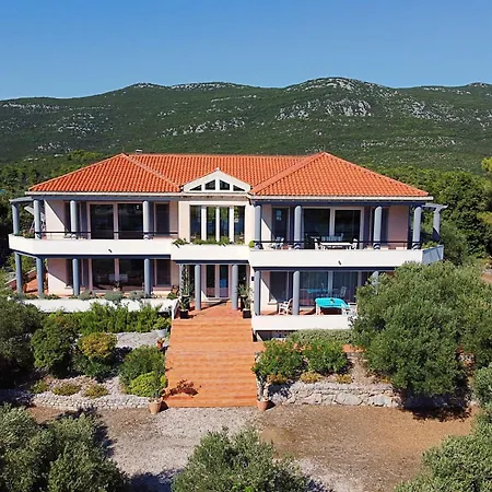 Waterfront Oasis-1 By Interhome アパート *